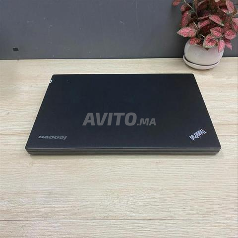 لينوفو ثينك باد i5 رام 8 قرص SSD بطارية 4 ساعات