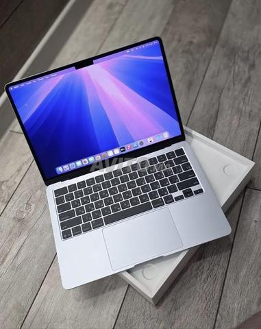 MacBook Air 13 M3, 24 RAM, 2 TB SSD