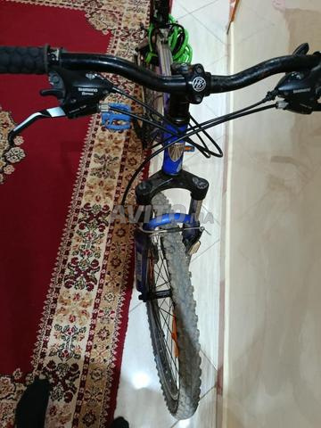 دراجة بحالة جيدة في العرائش - 2