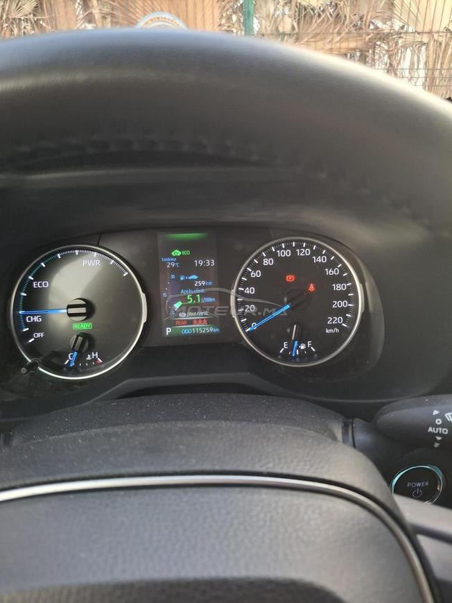 Rav4 très bon état. Garantie Toyota 170000 km