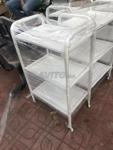Chariot et paravent médical chaise