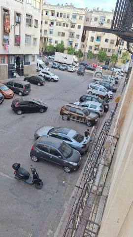 كراء شقة سكنية بإقامة البدر - 2