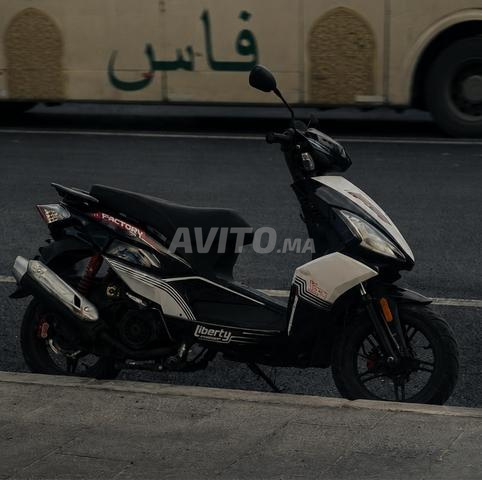 Motor Liberty - 2