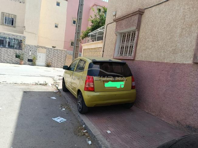 belle petite voiture avendre