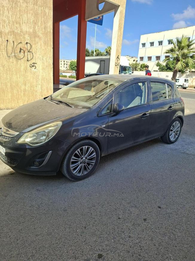Opel Corsa Diesel Manuelle 2012 à Mohammedia
