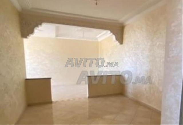 Appartement au RDC avec cour - 2