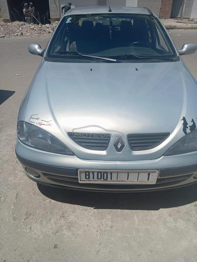 Renault Megane Diesel Manuelle 2002 à Sidi Slimane