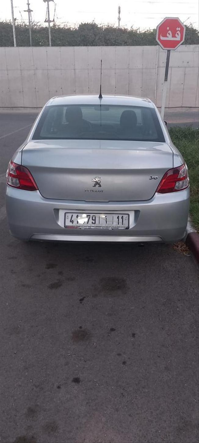 Peugeot 301 Diesel Manuelle 2013 à Casablanca