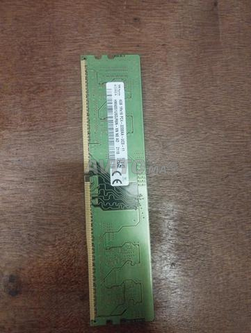 Barrette RAM 4Go DDR4 - 2