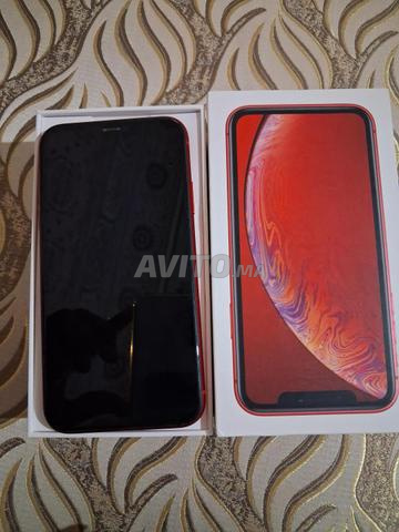 A vendre iPhone XR - 2