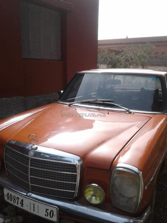 Mercedes-Benz 240 Corta 1974 ( )