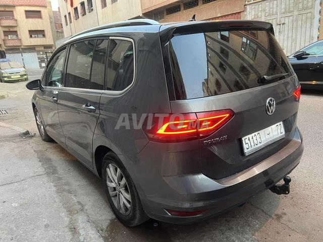 Volkswagen Touran à Casablanca - 2