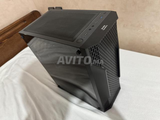 PC Gamer Bureau - 2