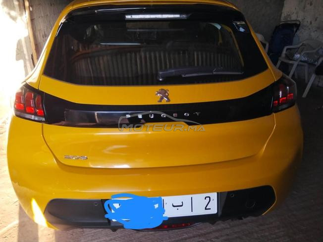 voiture neuveu 