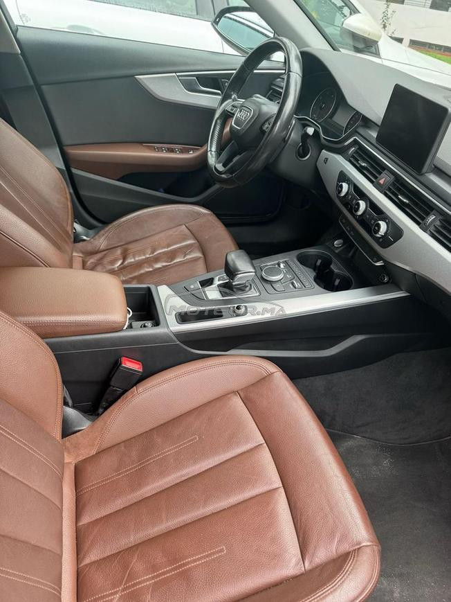 Audi    A4