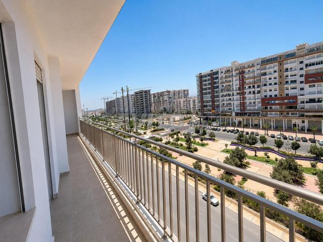 À Louer Grand Appartement Neuf sur Islan Agadir - 2