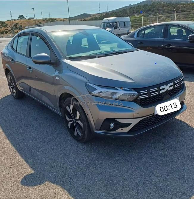 dacia logan (d'une bon état )