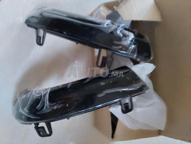 سيات ليون 5 و باسات و شيرانات و قطع غيار متنوعة