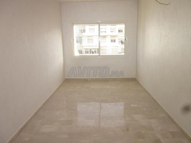Studio vide Luxe 46m2 à Bd Abdelmoumen en face tram - 2
