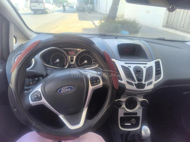 ford fiesta titanuim 2010