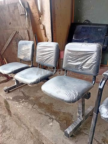 ✨ Chaises d’Attente Confortables  - 2