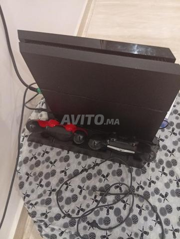 PlayStation 4 - 2