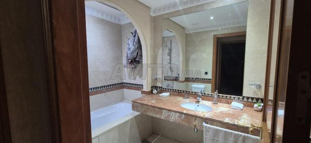 Appartement à louer 60 m² à Marrakech - 2