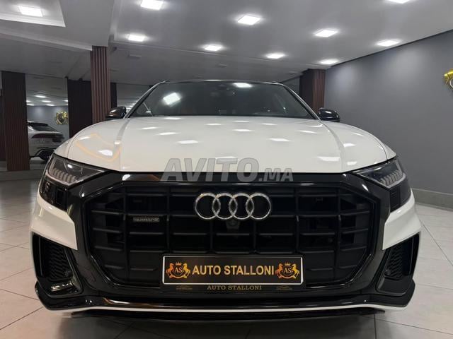 Audi Q8 S Line - Style Premium et Performance