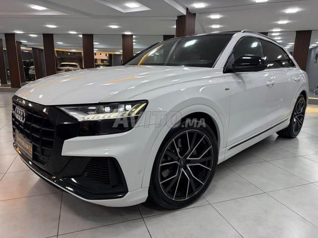 Audi Q8 S Line - Style Premium et Performance