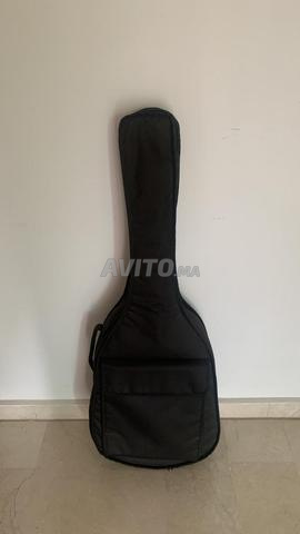 جيتار Fender Acoustic بحالة ممتازة