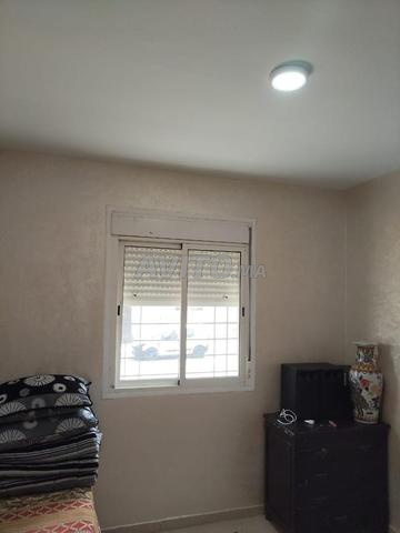 Appartement de rez-de-chaussée rénové à vendre à Dihya, Kénitra