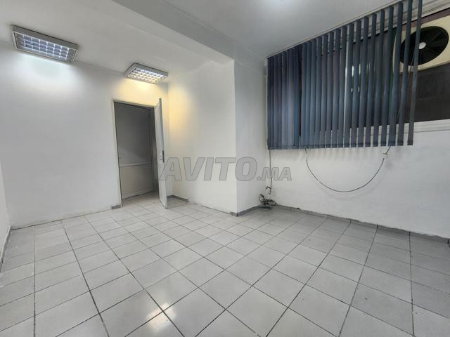 Plateau bureau à vendre ou à louer