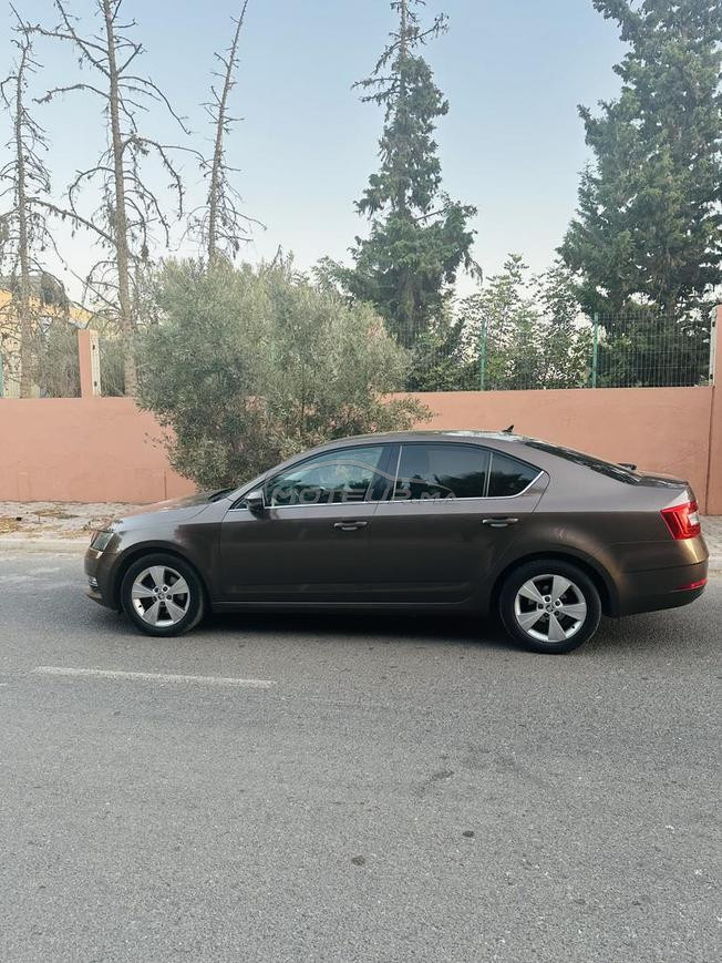 Skoda Octavia Diesel Manuelle 2018 à Agadir