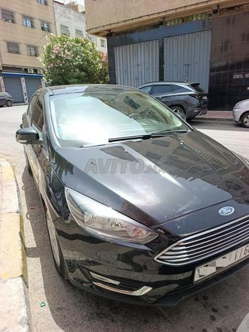 Ford Focus Berline 1ère main - 2