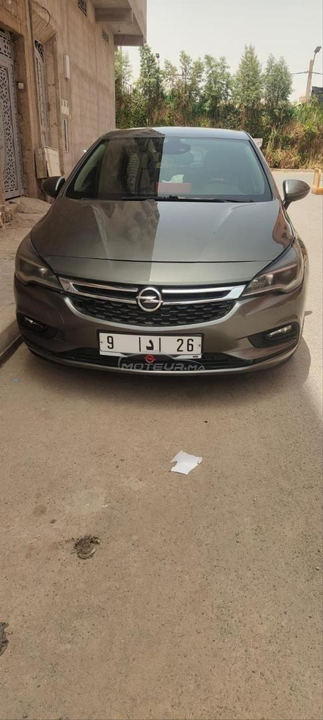 Opel Astra Diesel Automatique 2020 à Marrakech