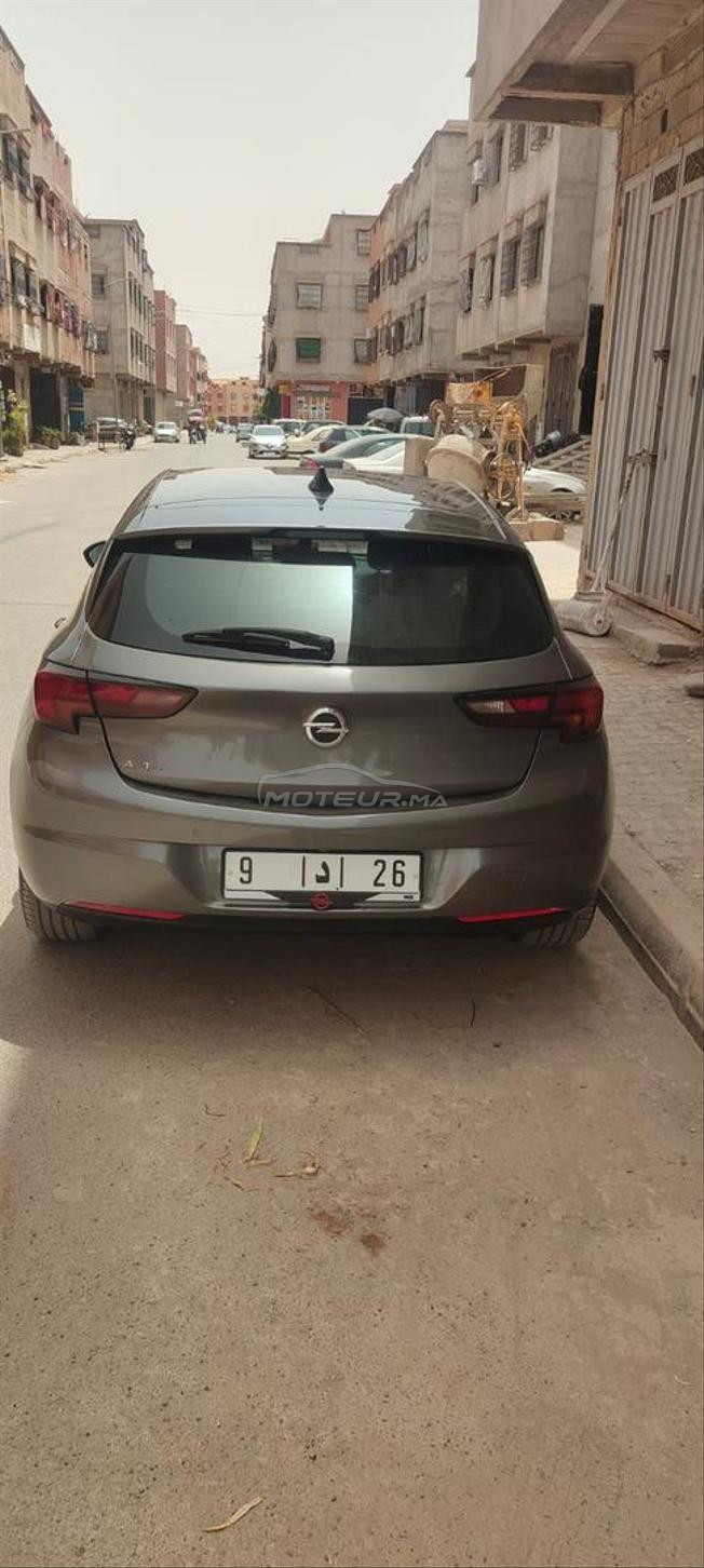 Opel Astra Diesel Automatique 2020 à Marrakech