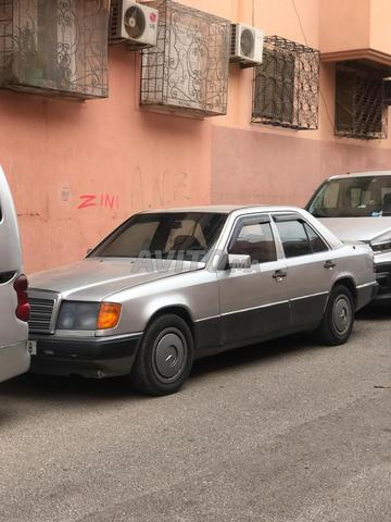 مرسيدس 250 موديل 1990 - 2