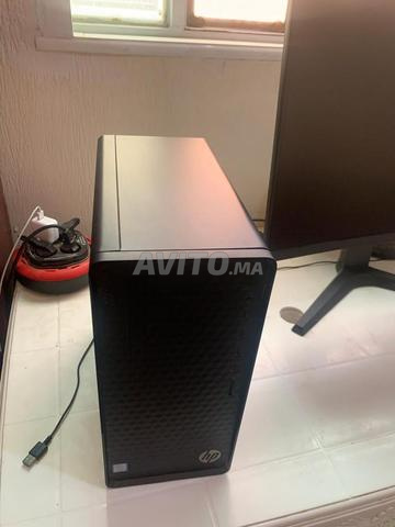 PC Gamer i7-9700 RX 6600 32Go avec un écran 2K - 2