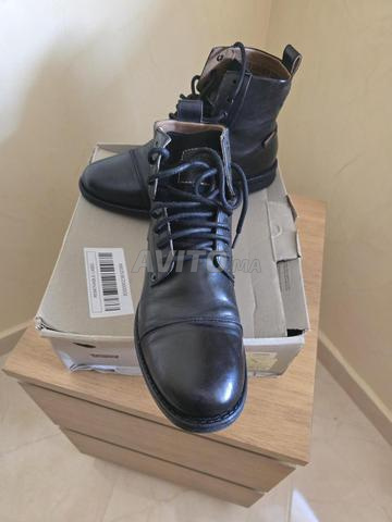 Chaussure montante de la marque Levis - 2