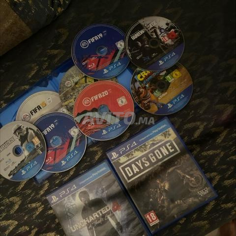 11 jeux PS4 bon état - 2