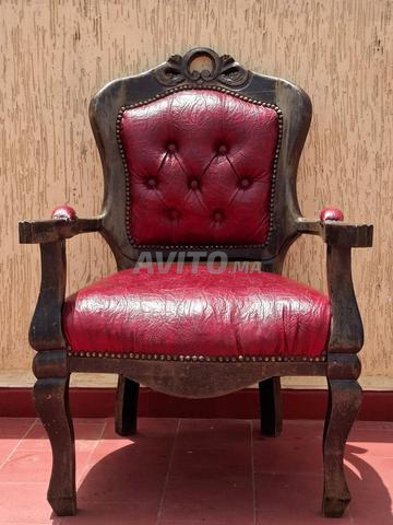 Chaise ROYALE en bois massif et cuir véritable ✅️ - 2