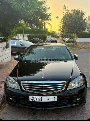 Mercedes-Benz 220 Diesel Manuelle 2007 à Rabat