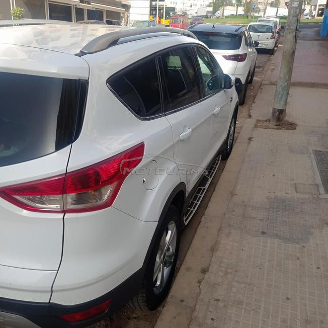 forg kuga 8 ch en tres bonne état