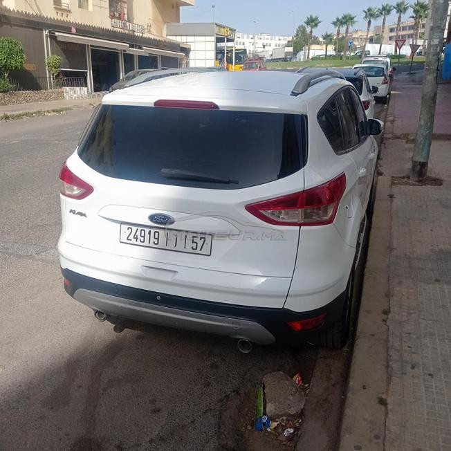 forg kuga 8 ch en tres bonne état