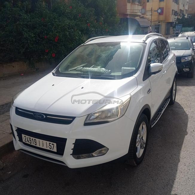 forg kuga 8 ch en tres bonne état