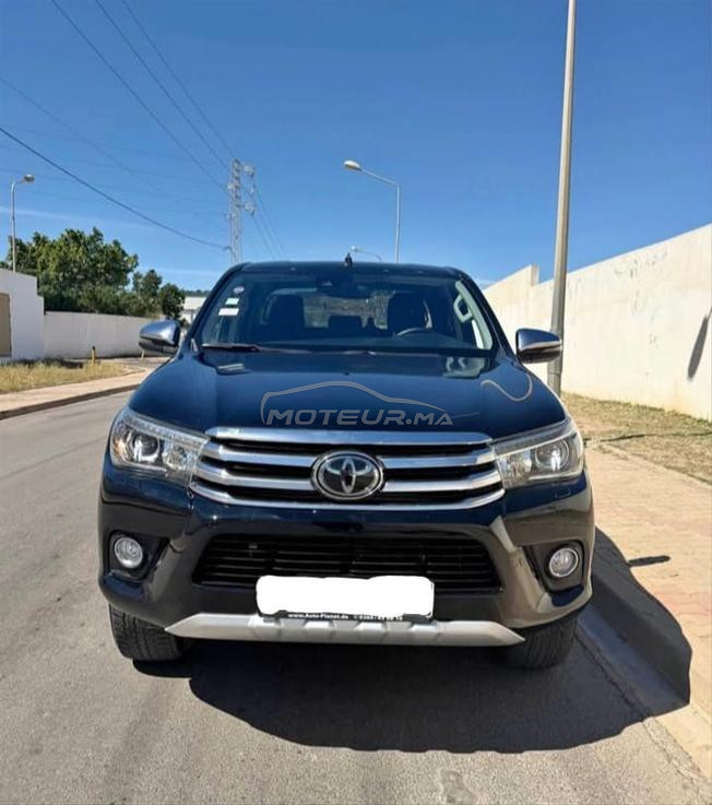 toyota hilux revo