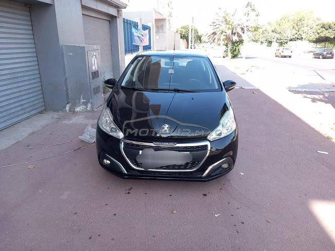 Peugeot  208