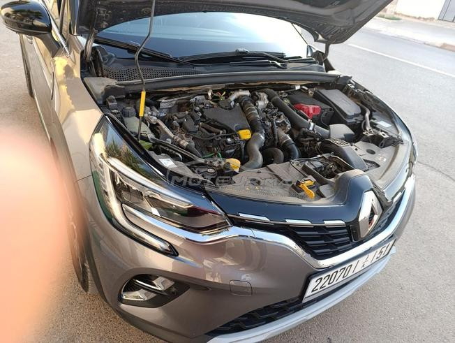 Renault Captur modèle 2023 excellent état
