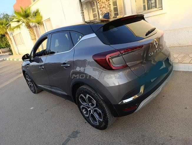 Renault Captur modèle 2023 excellent état