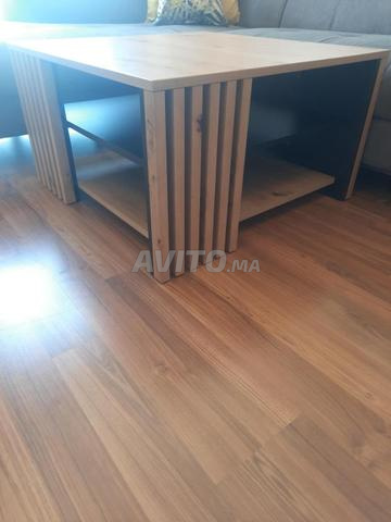 Table basse pour les salons et même pour le bureau
